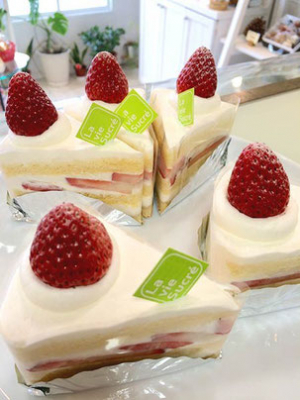 美味しいおやつと、ワクワクする雑貨たち　大切な人にシェアしたくなる場所を目指して｜La vie Sucré Plus