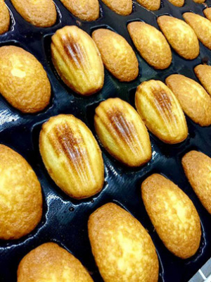 美味しいおやつと、ワクワクする雑貨たち　大切な人にシェアしたくなる場所を目指して｜La vie Sucré Plus