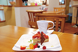 スイーツで幸せを届けてくれる “お菓子屋さん”ならではの味｜創作お菓子アトリエあん庵