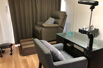 ゆったり過ごせる隠れ家サロンで自分好みのネイルを楽しもう｜nailsalon S